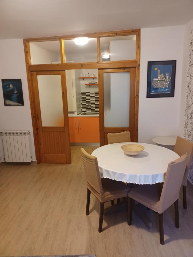 Rooms & Apartments Dolac هفار المظهر الخارجي الصورة